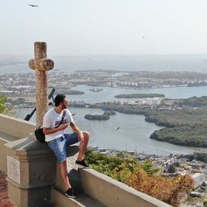 Meet your Posher, Andres felipe